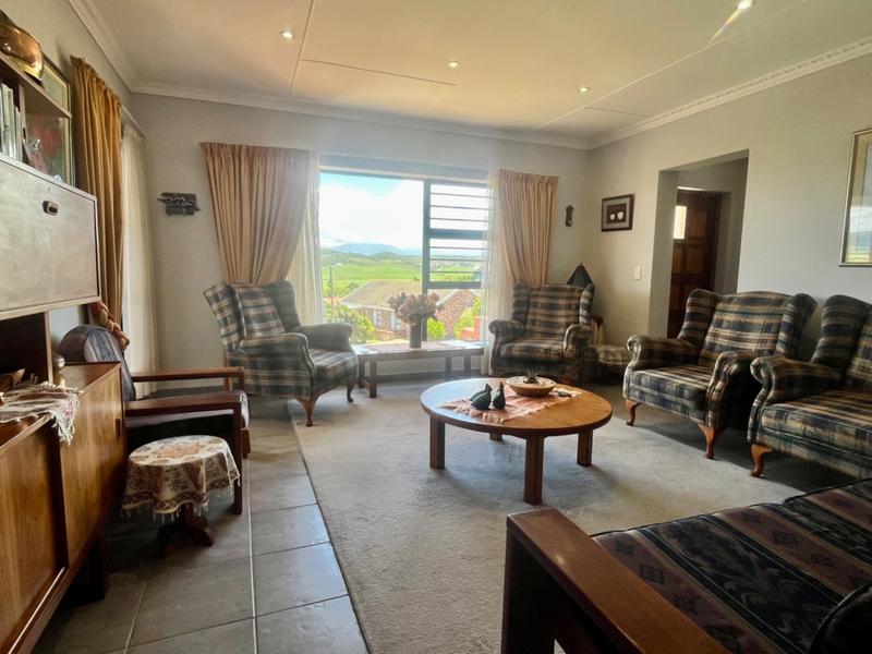 3 Bedroom Property for Sale in Fraaiuitsig Western Cape